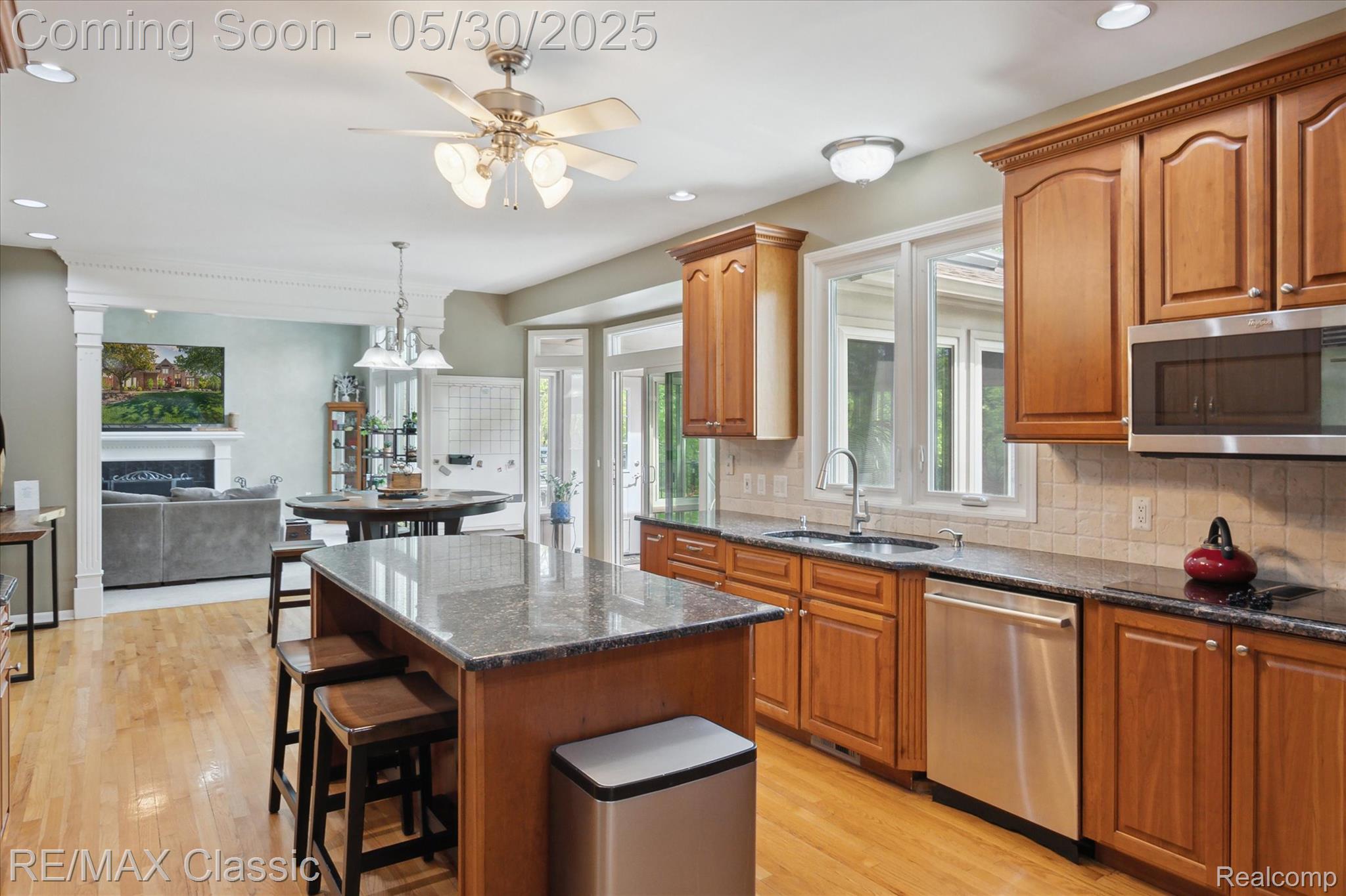 21982 York Mills Circle