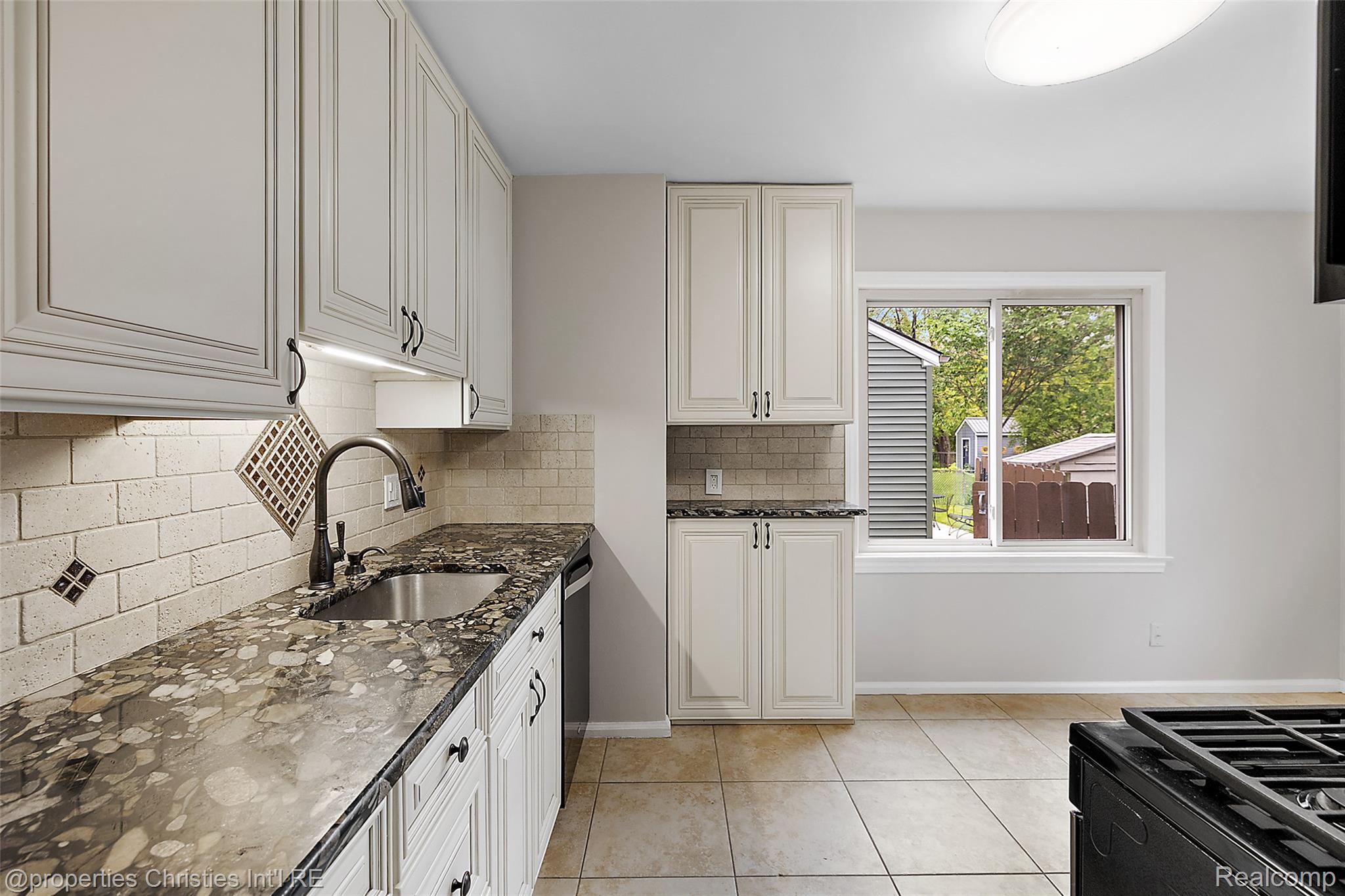 2193 Earlmont Road