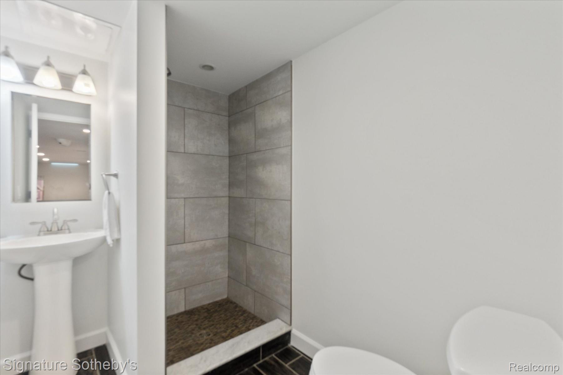 4438 Stony River Drive