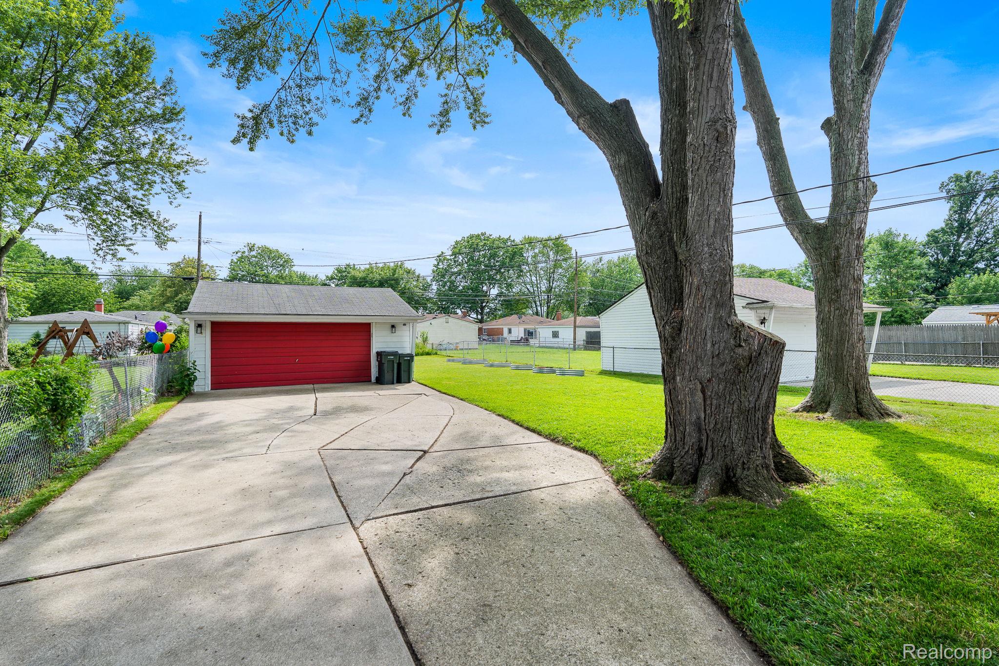 23316 Brookdale Boulevard