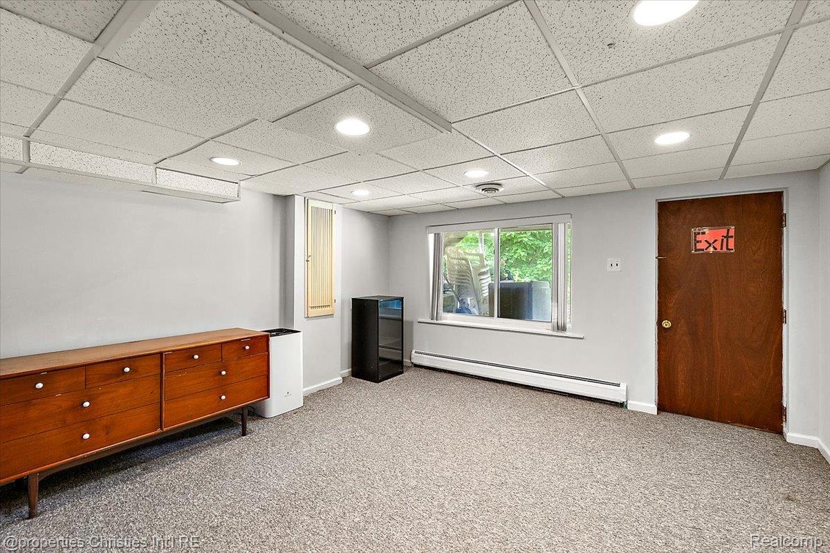 3010 Parkland Drive