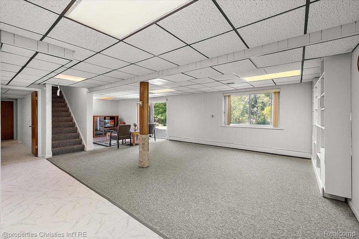 3010 Parkland Drive