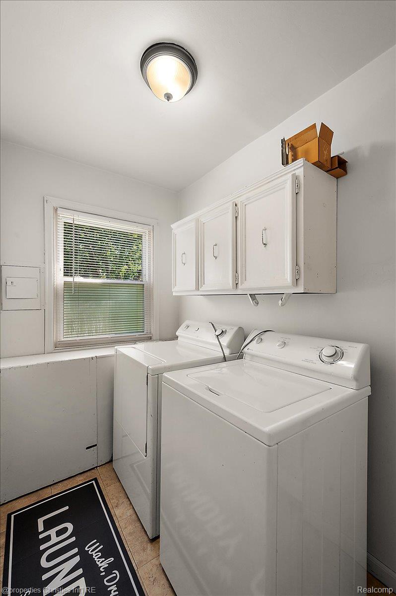 28967 Beechwood Avenue