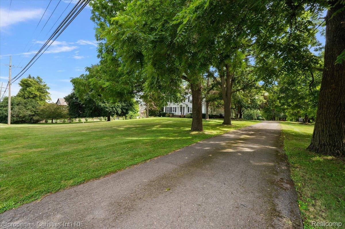 47133 W 9 Mile Road
