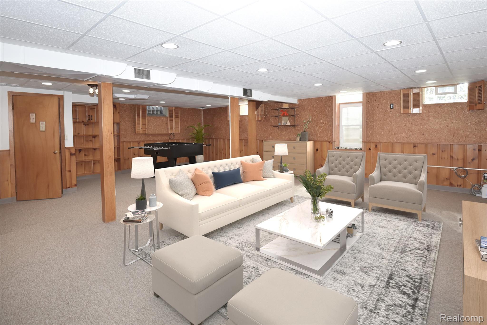 18146 Riverside Drive