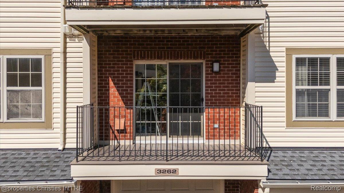 3246 Camden Drive
