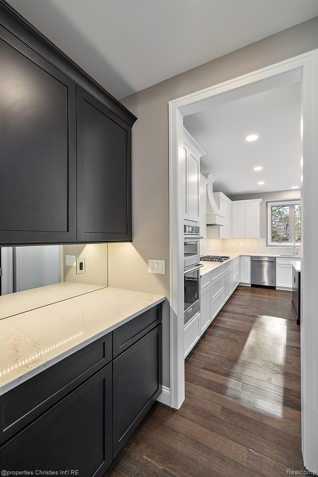 22478 Montebello Court