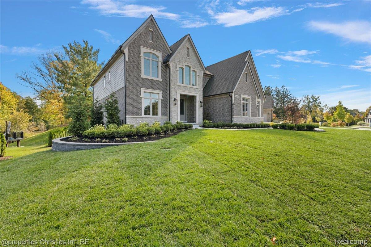 22478 Montebello Court