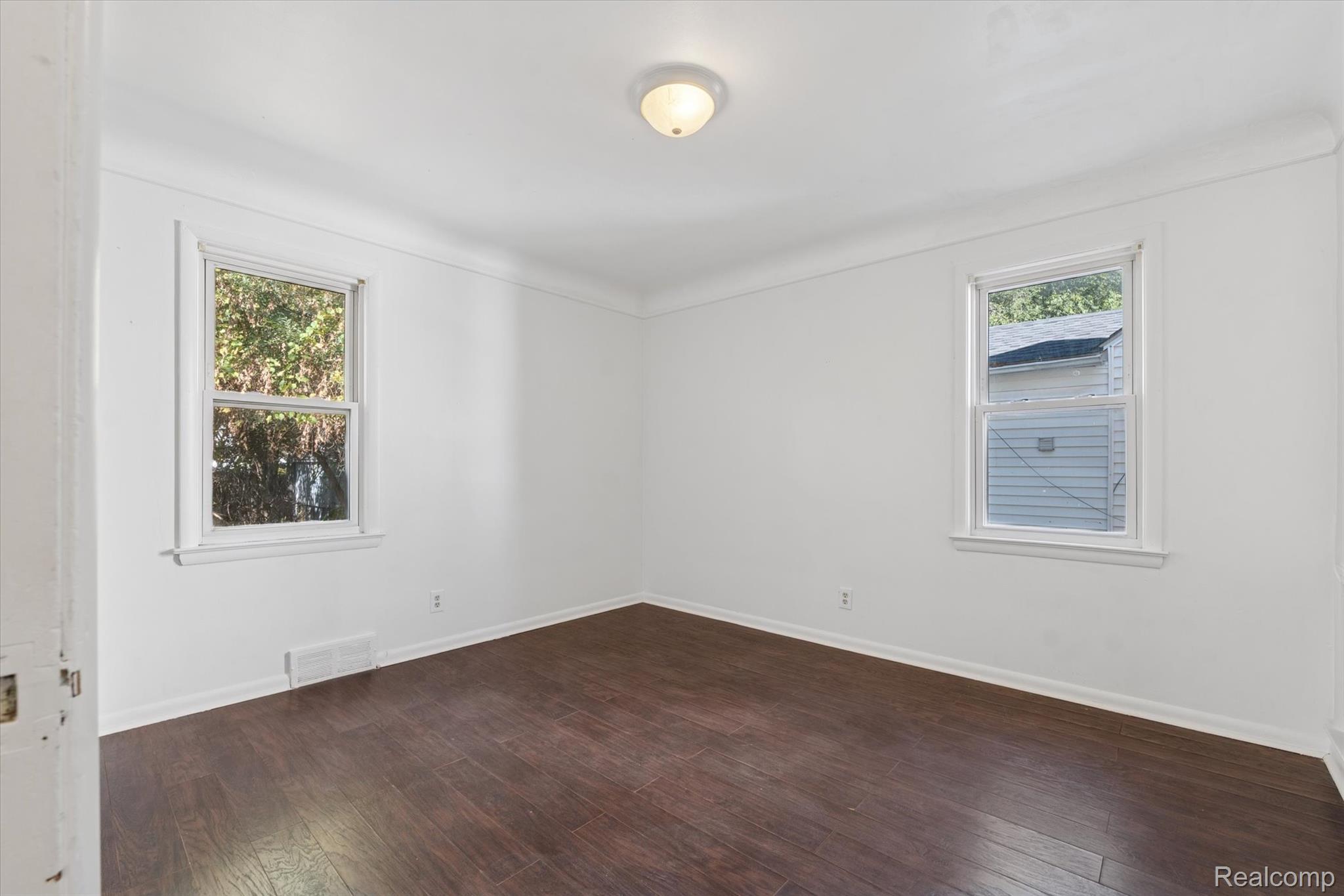 27059 Hampden Street