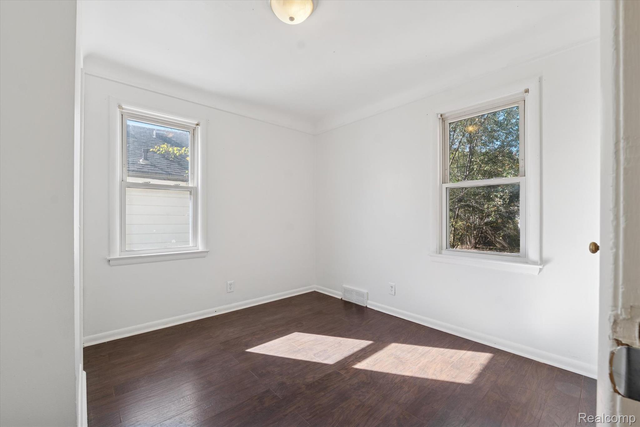 27059 Hampden Street