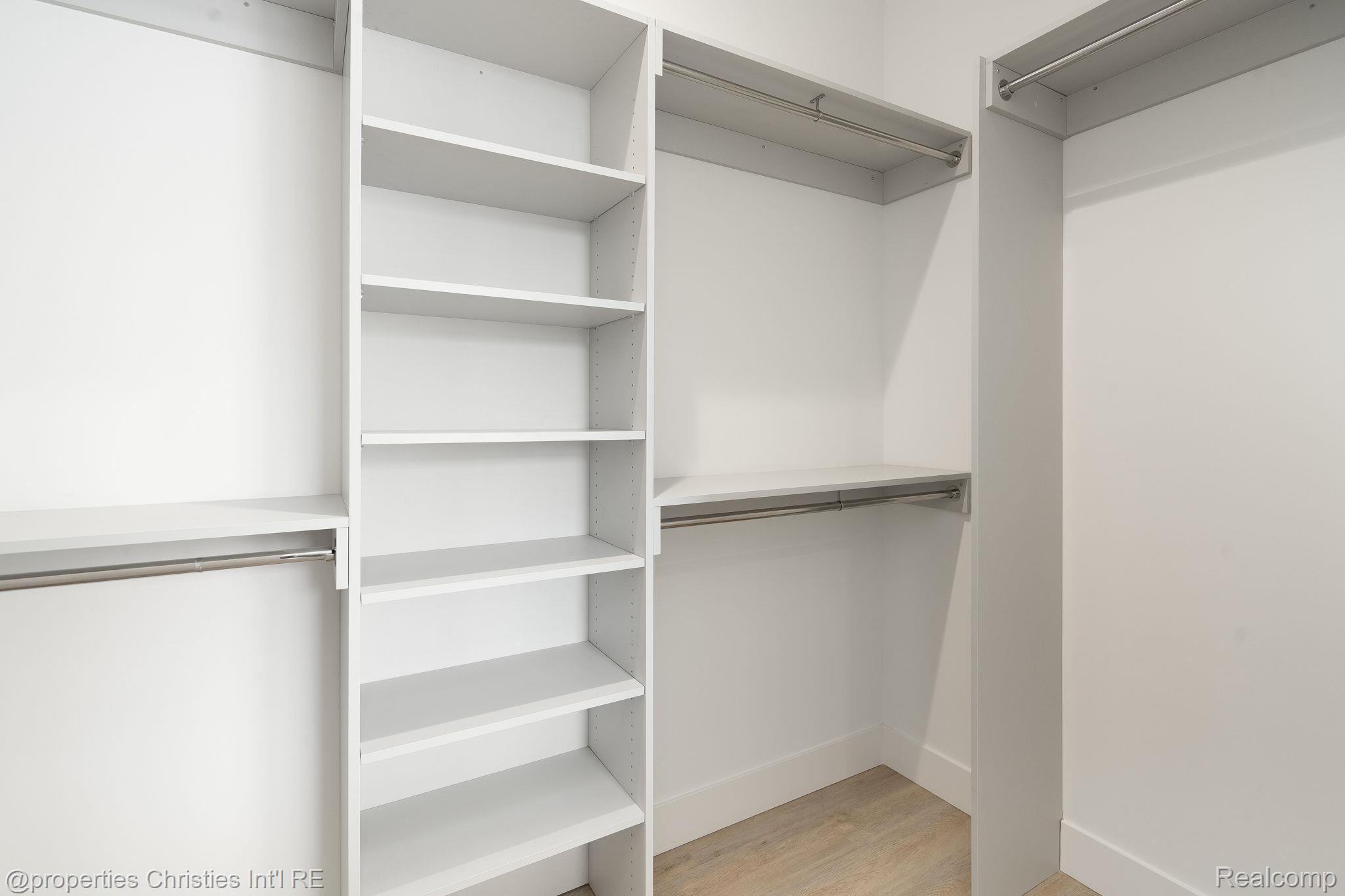 118 N Main Street 518