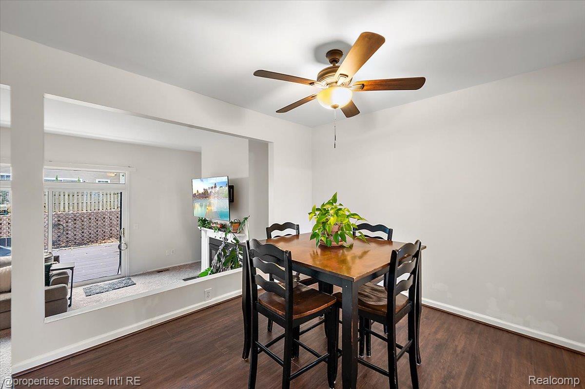 41327 Lagoon Court