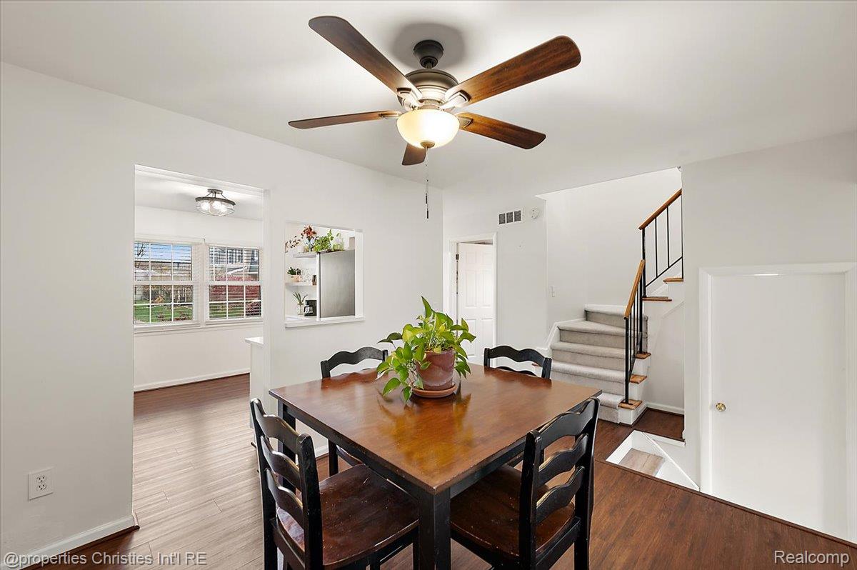 41327 Lagoon Court