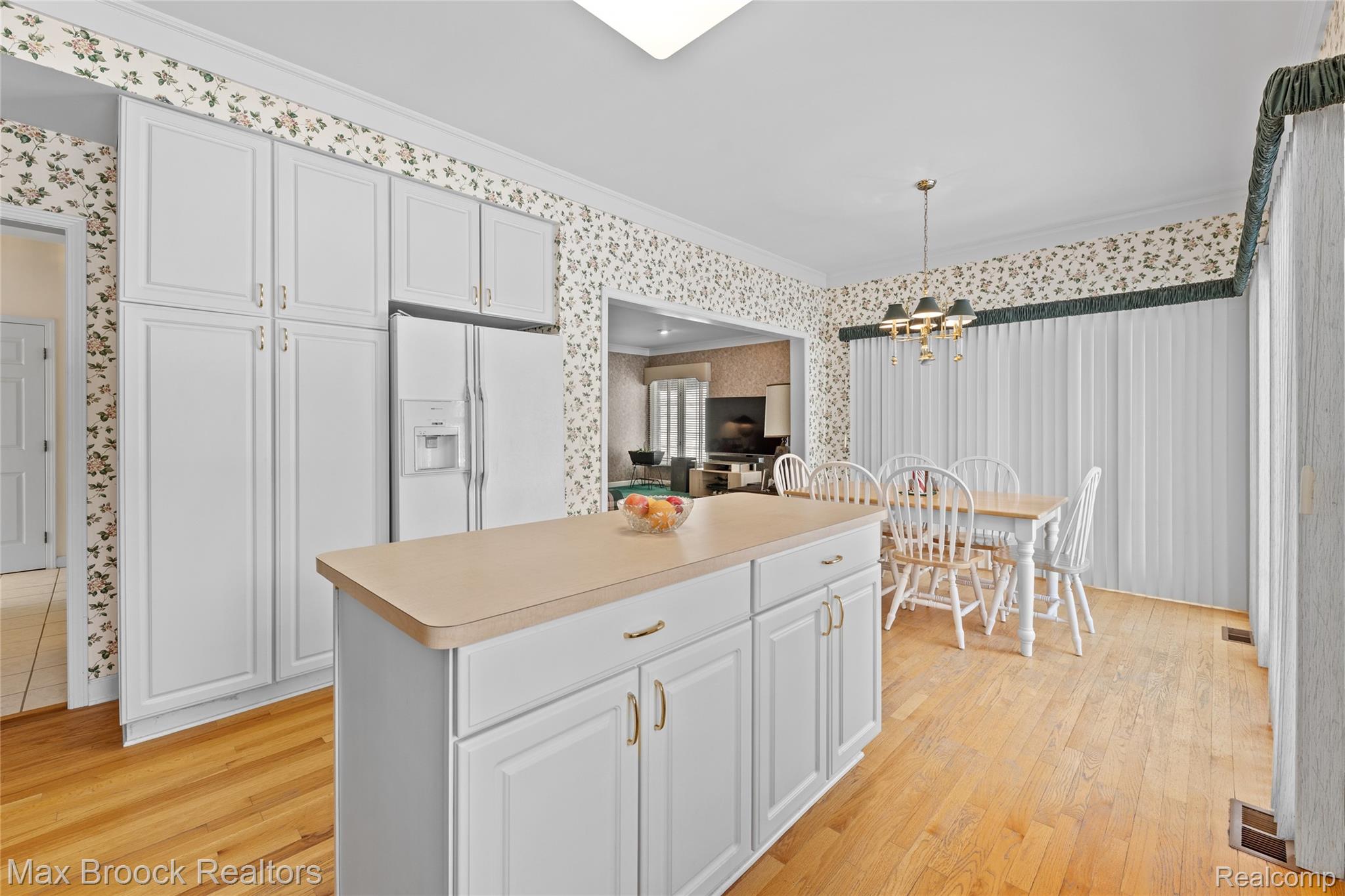 41450 Mission Lane