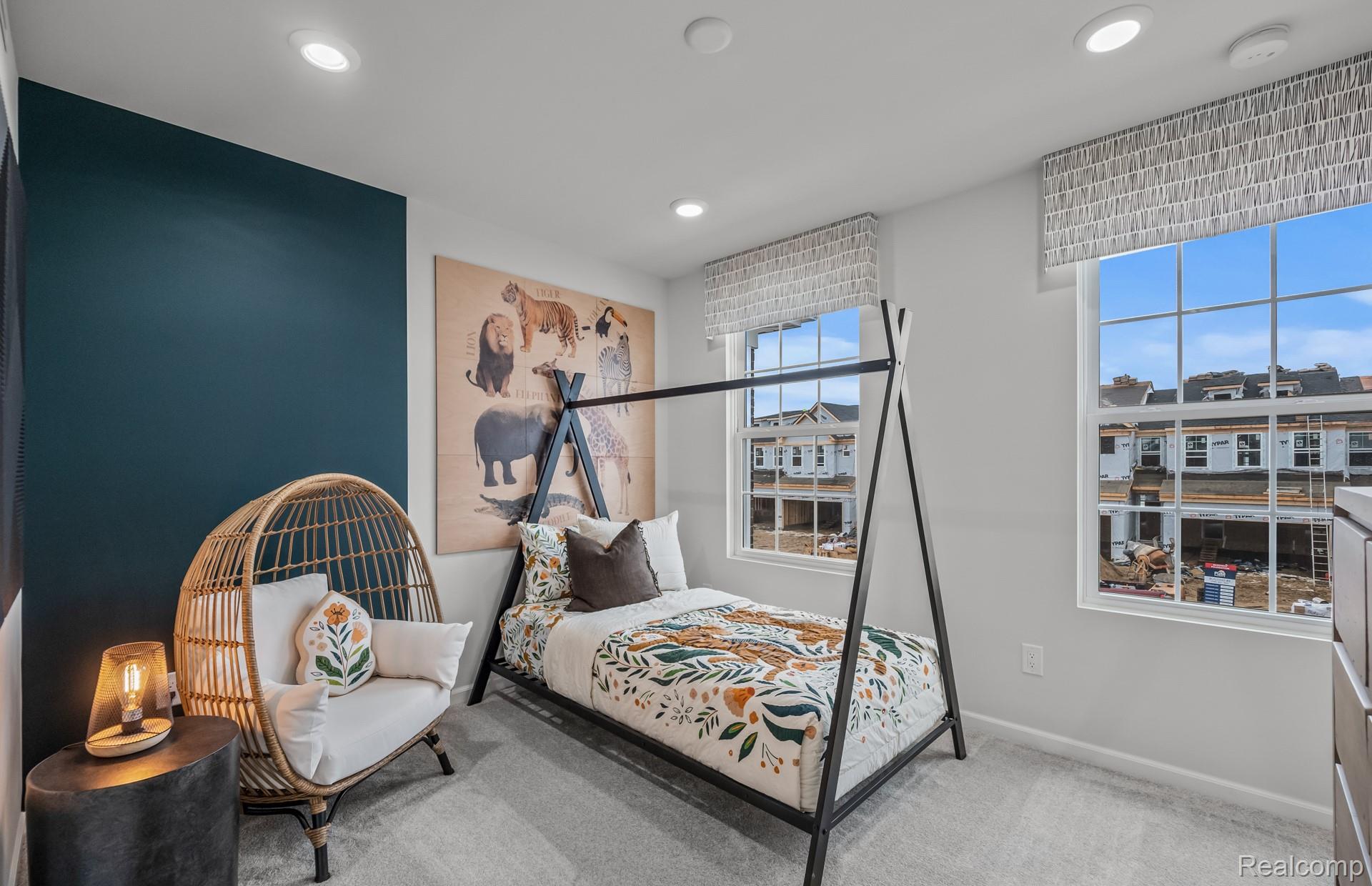 1465 Superior Drive