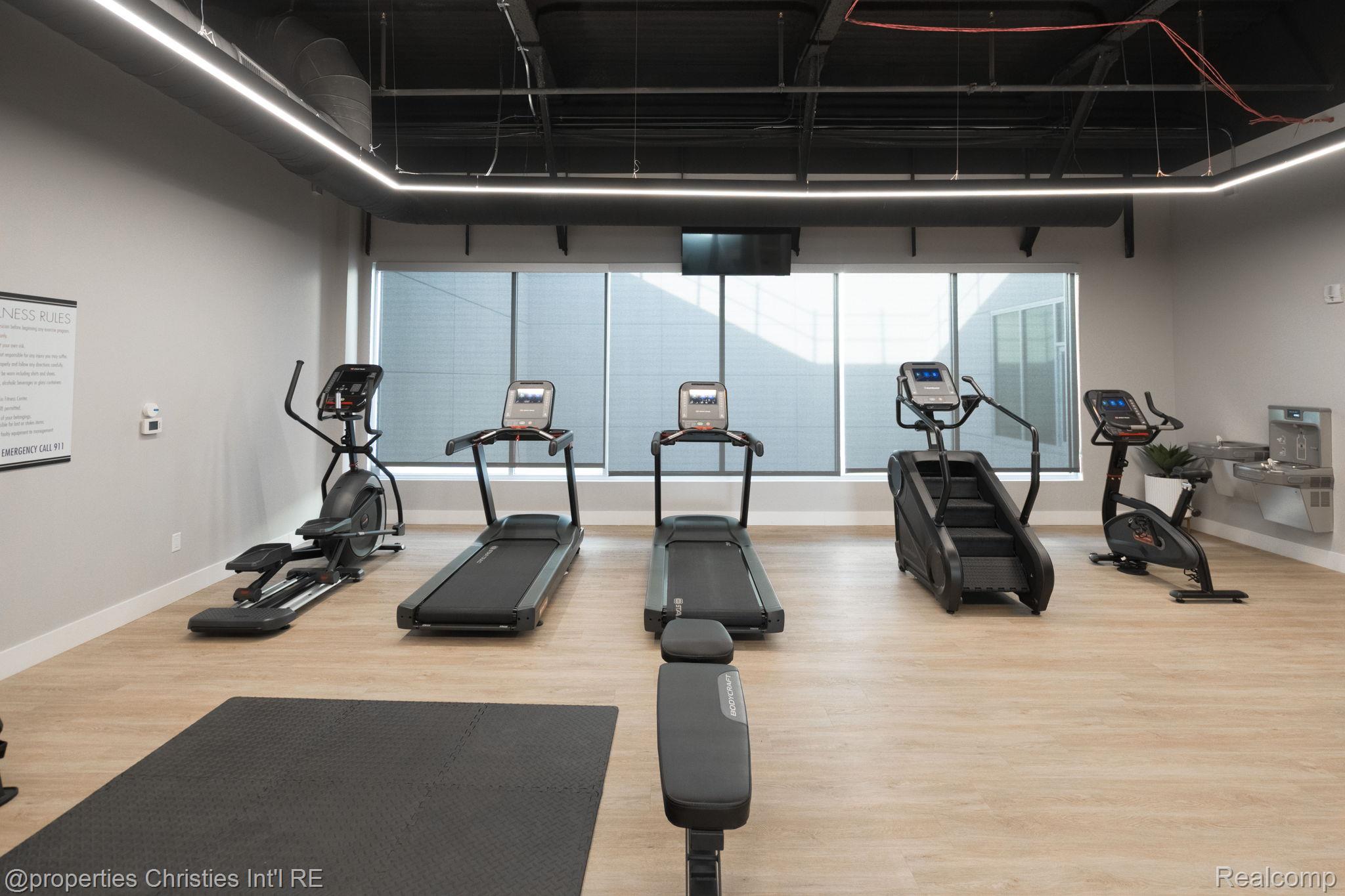 118 N Main Street 403