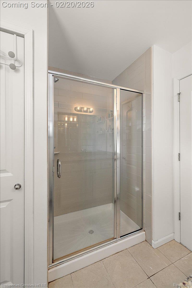 374 W Barrett Avenue