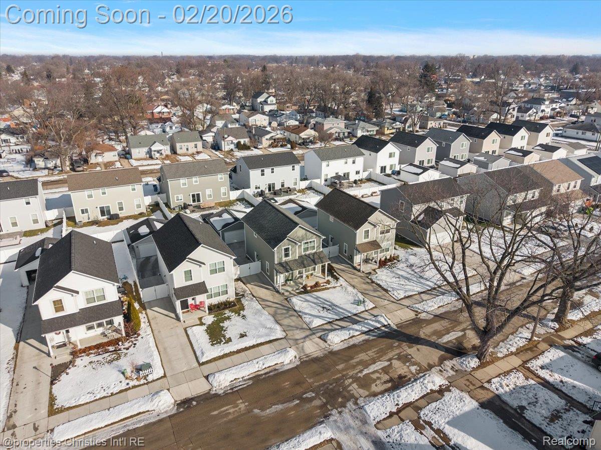 374 W Barrett Avenue