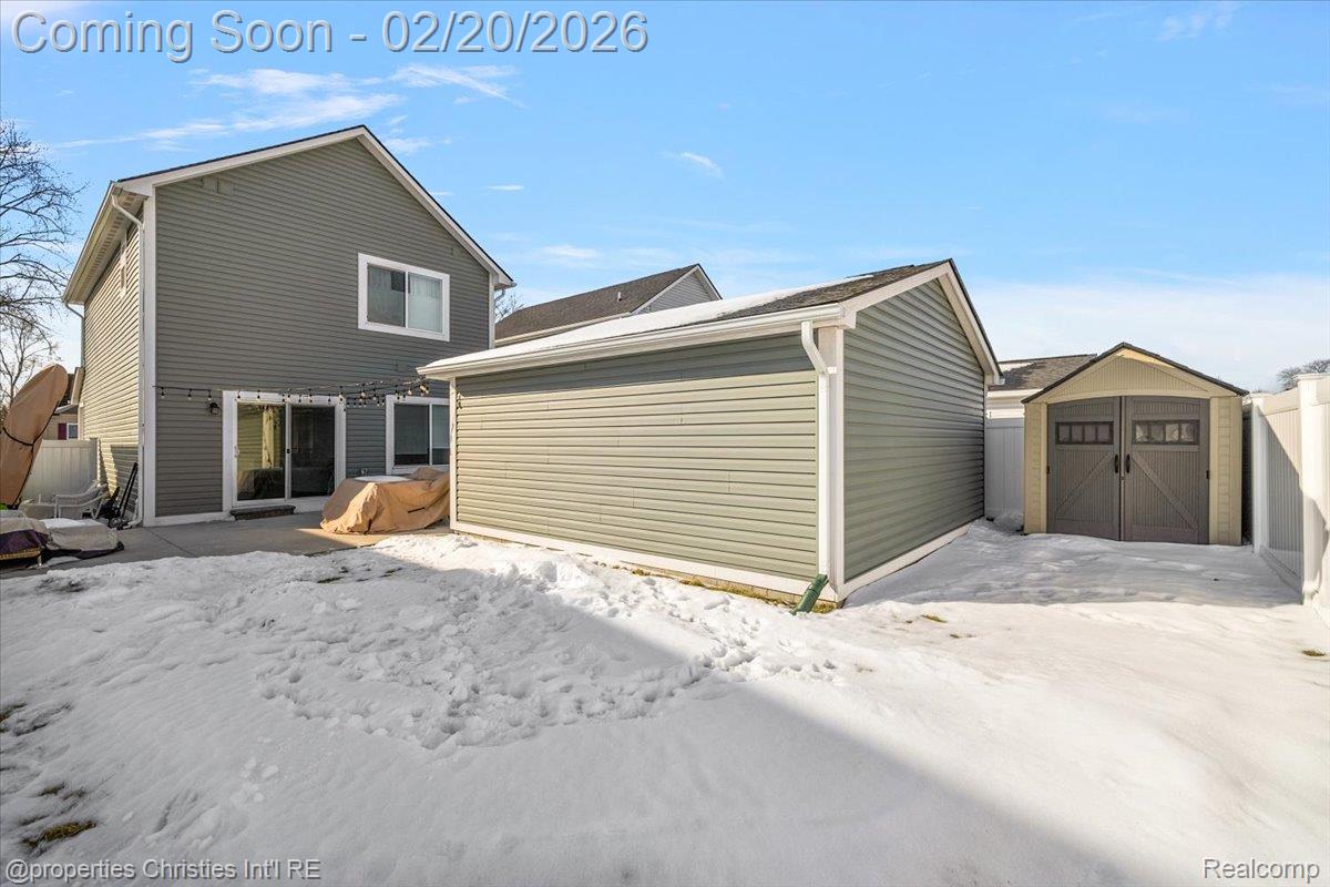 374 W Barrett Avenue