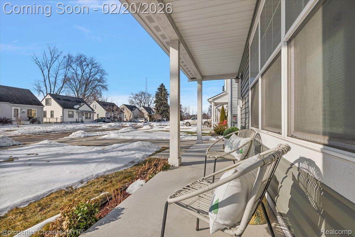 374 W Barrett Avenue