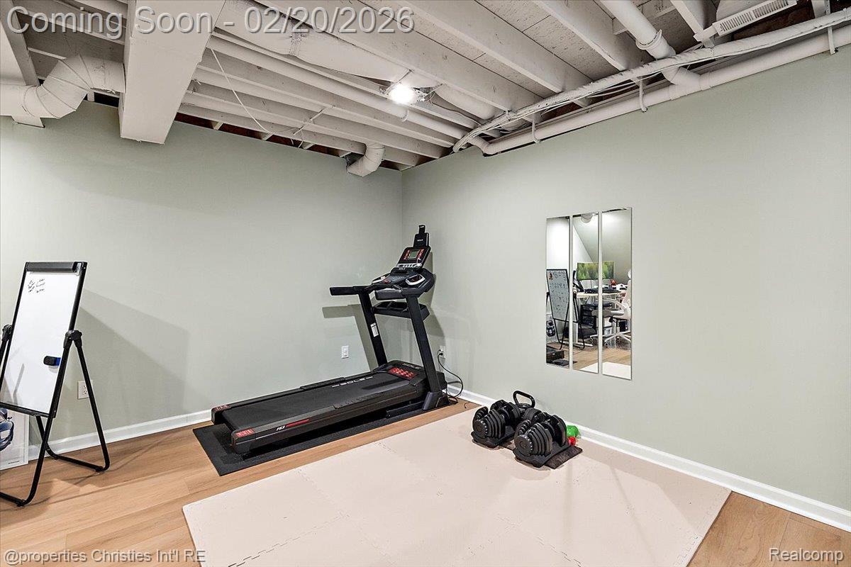 374 W Barrett Avenue