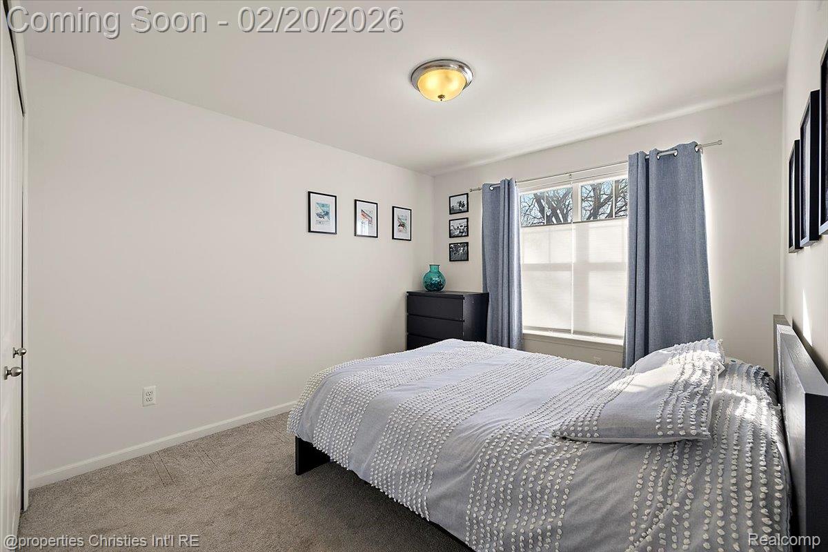 374 W Barrett Avenue