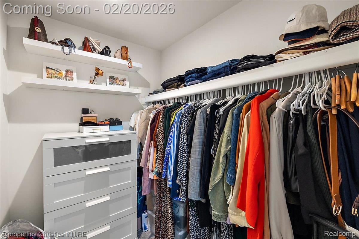 374 W Barrett Avenue