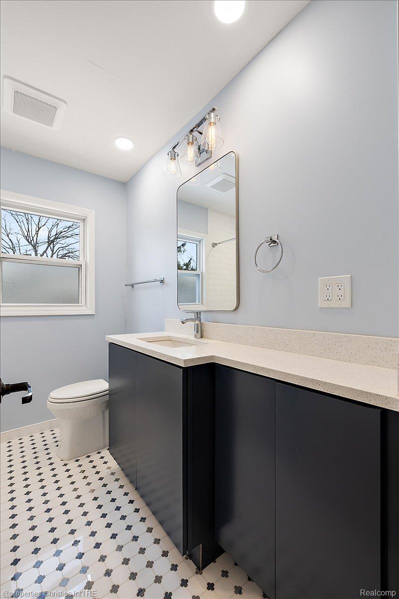 2191 Manchester Road