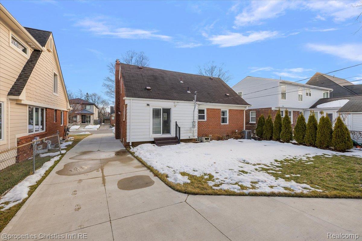 2191 Manchester Road