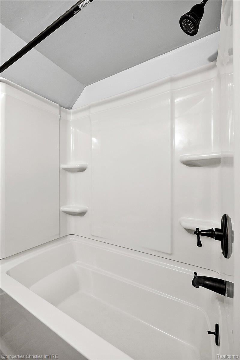 2191 Manchester Road