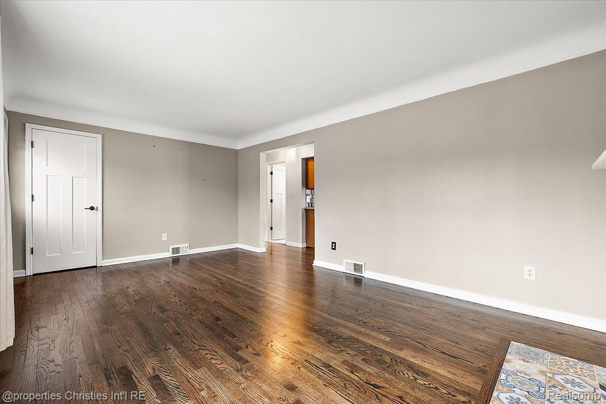 2191 Manchester Road