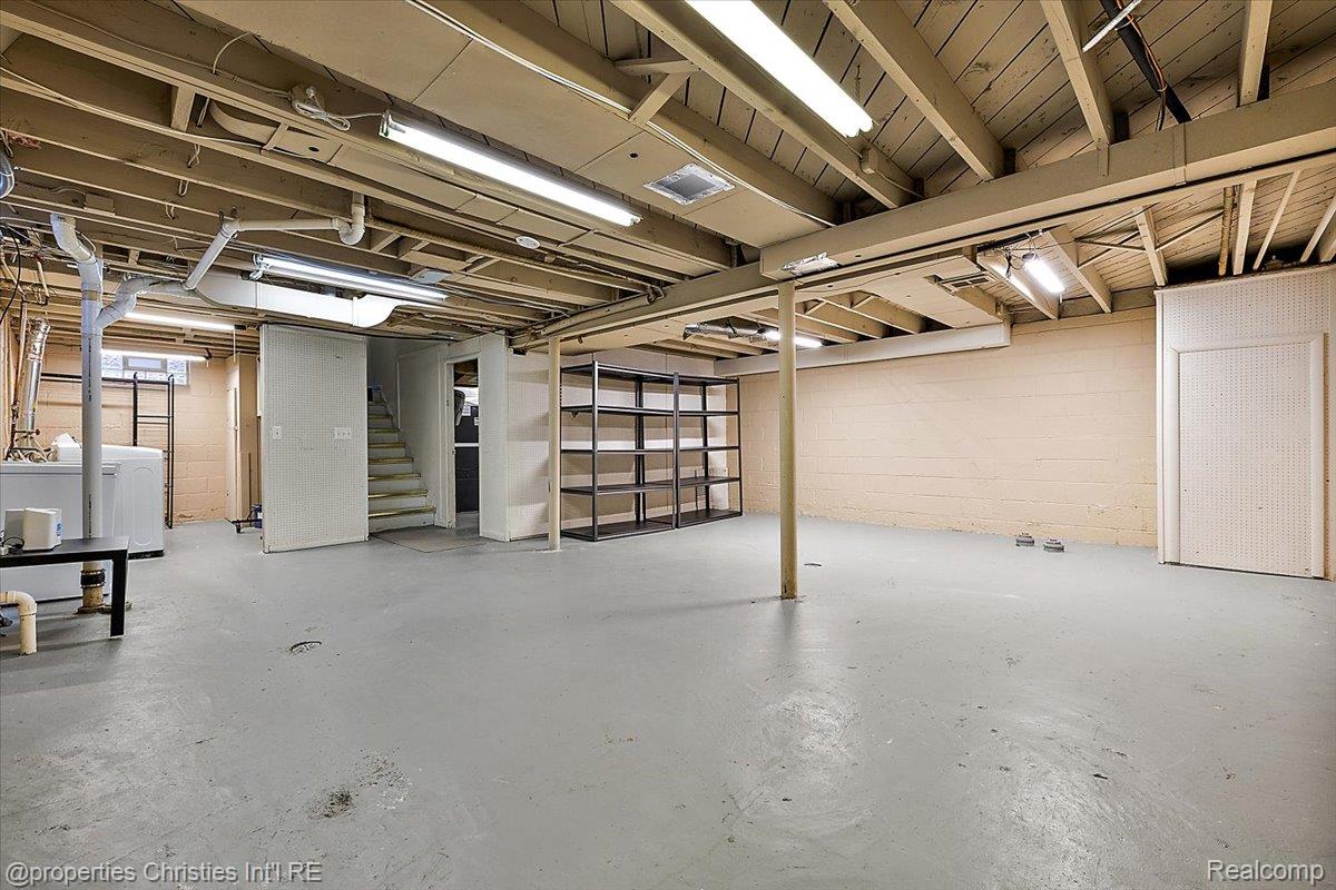 2191 Manchester Road