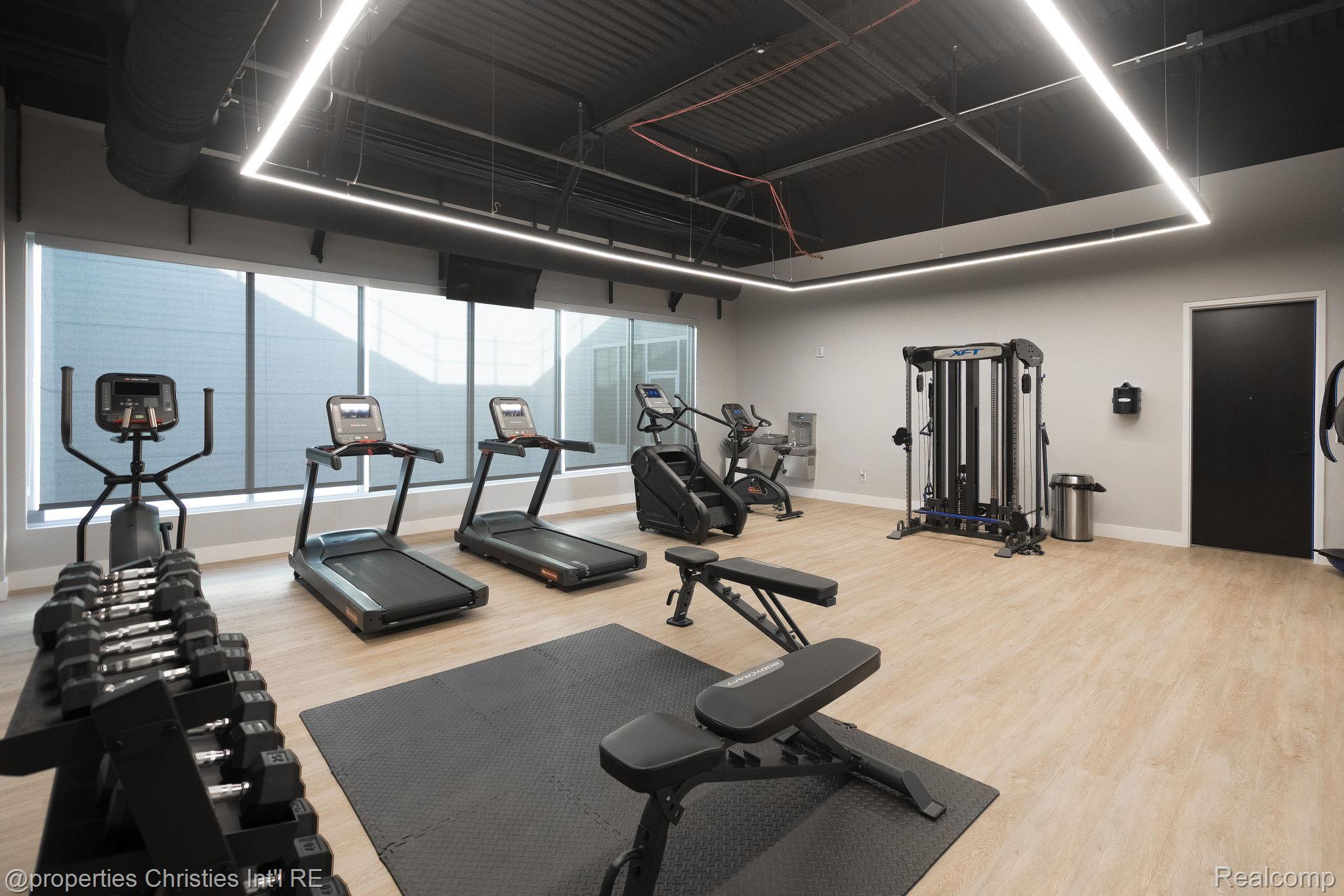 118 N Main Street 403