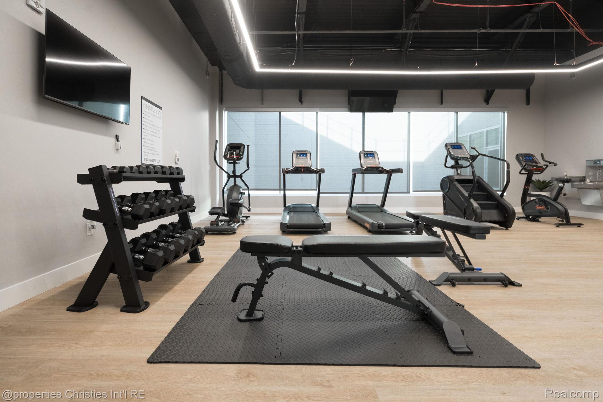 118 N Main Street 403