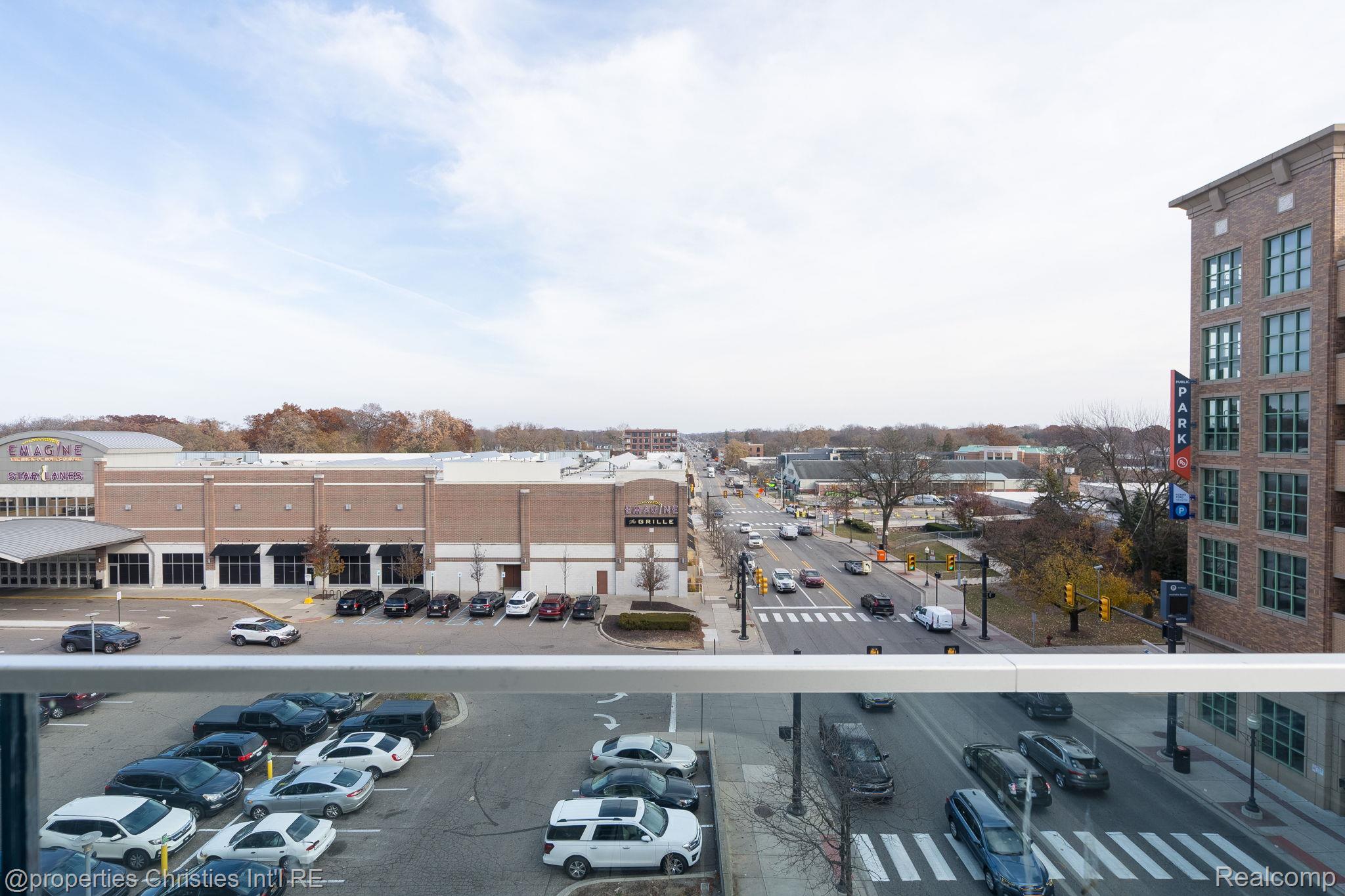 118 N Main Street 403