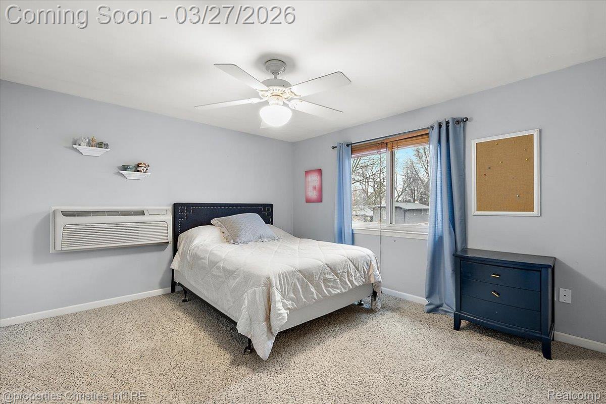 1711 Crestline Drive