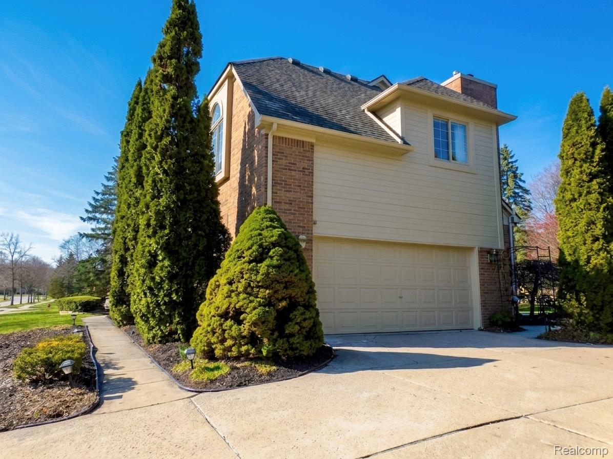 24117 Windridge Lane