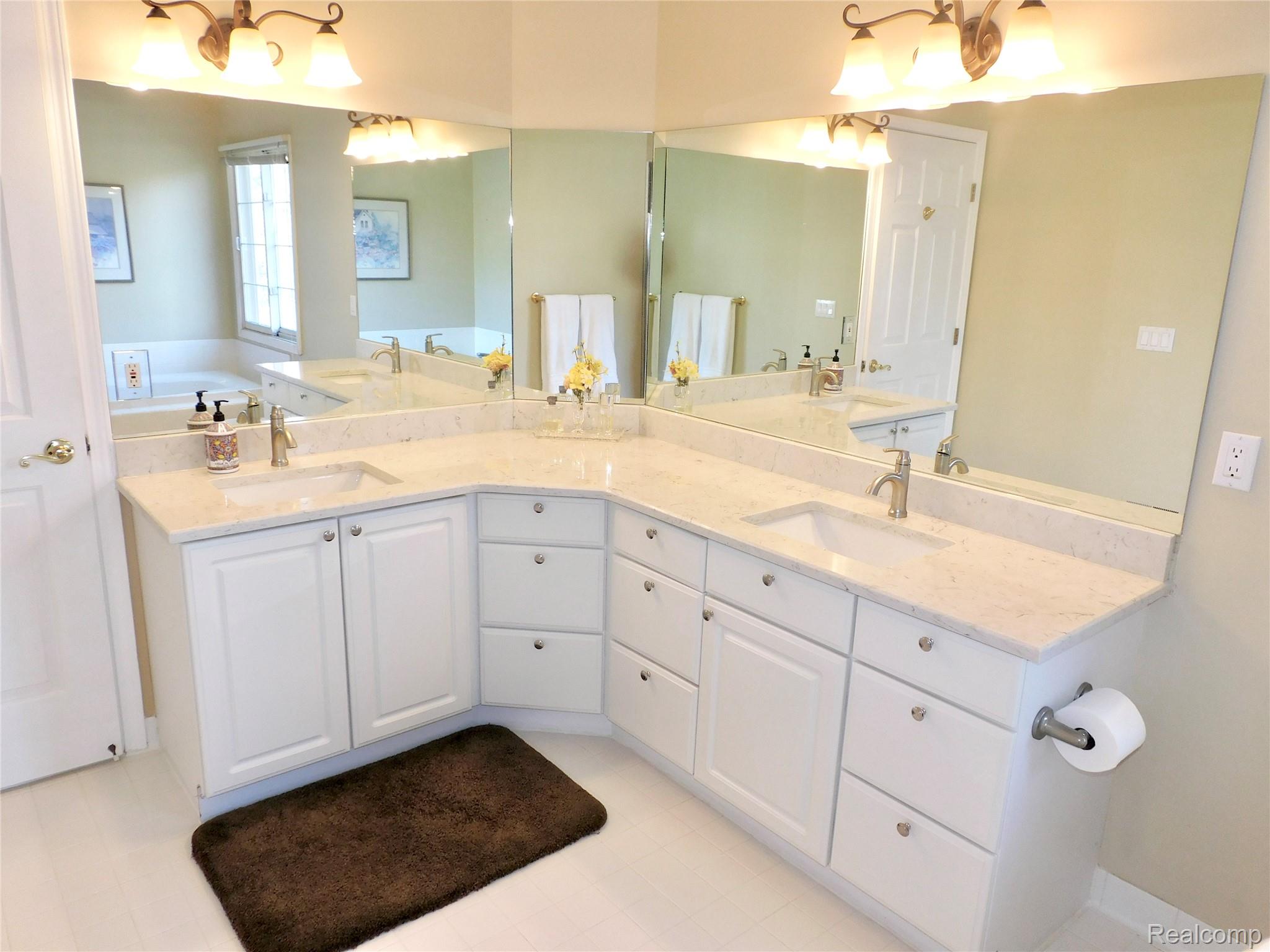 24117 Windridge Lane