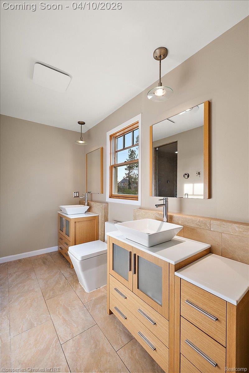 47269 S Chigwidden Drive