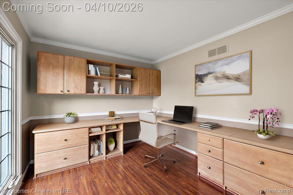 47269 S Chigwidden Drive