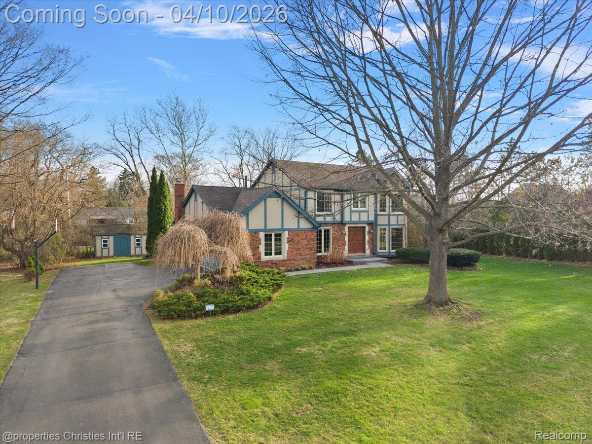 47269 S Chigwidden Drive