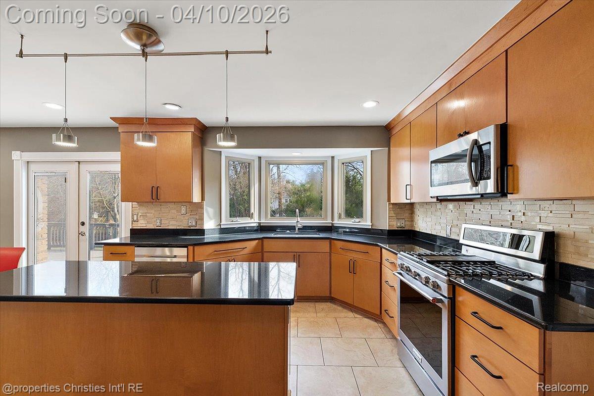 47269 S Chigwidden Drive