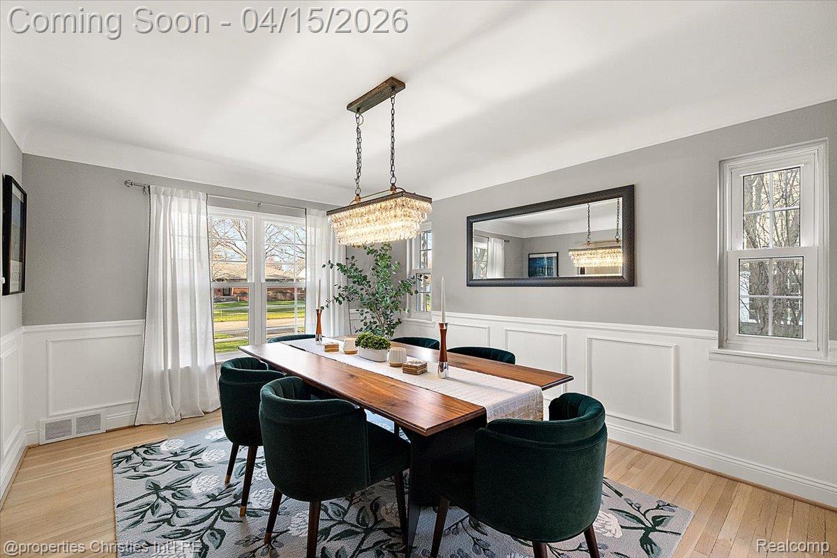 18851 Devonshire Street