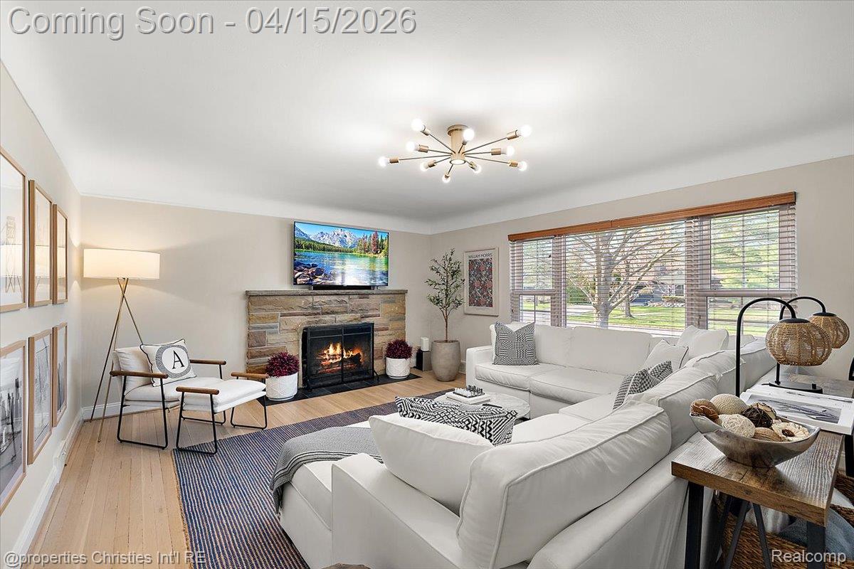 18851 Devonshire Street