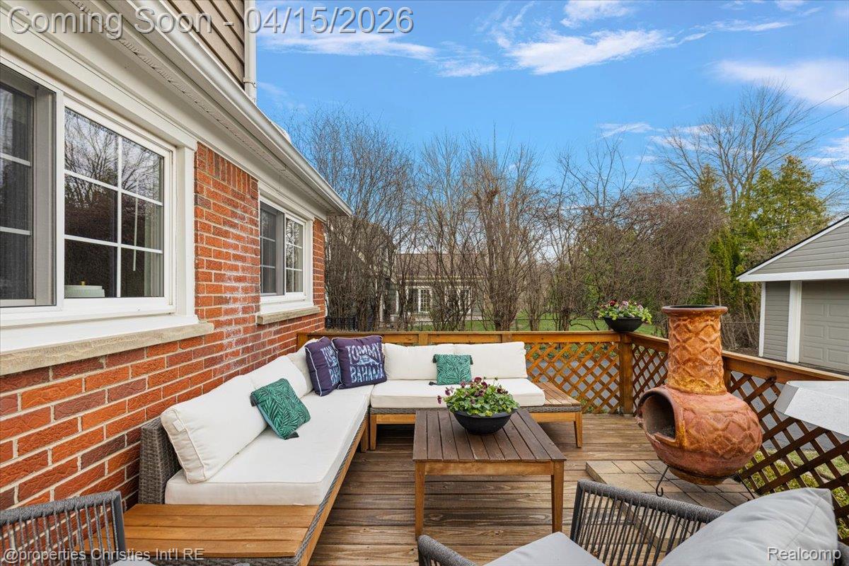 18851 Devonshire Street