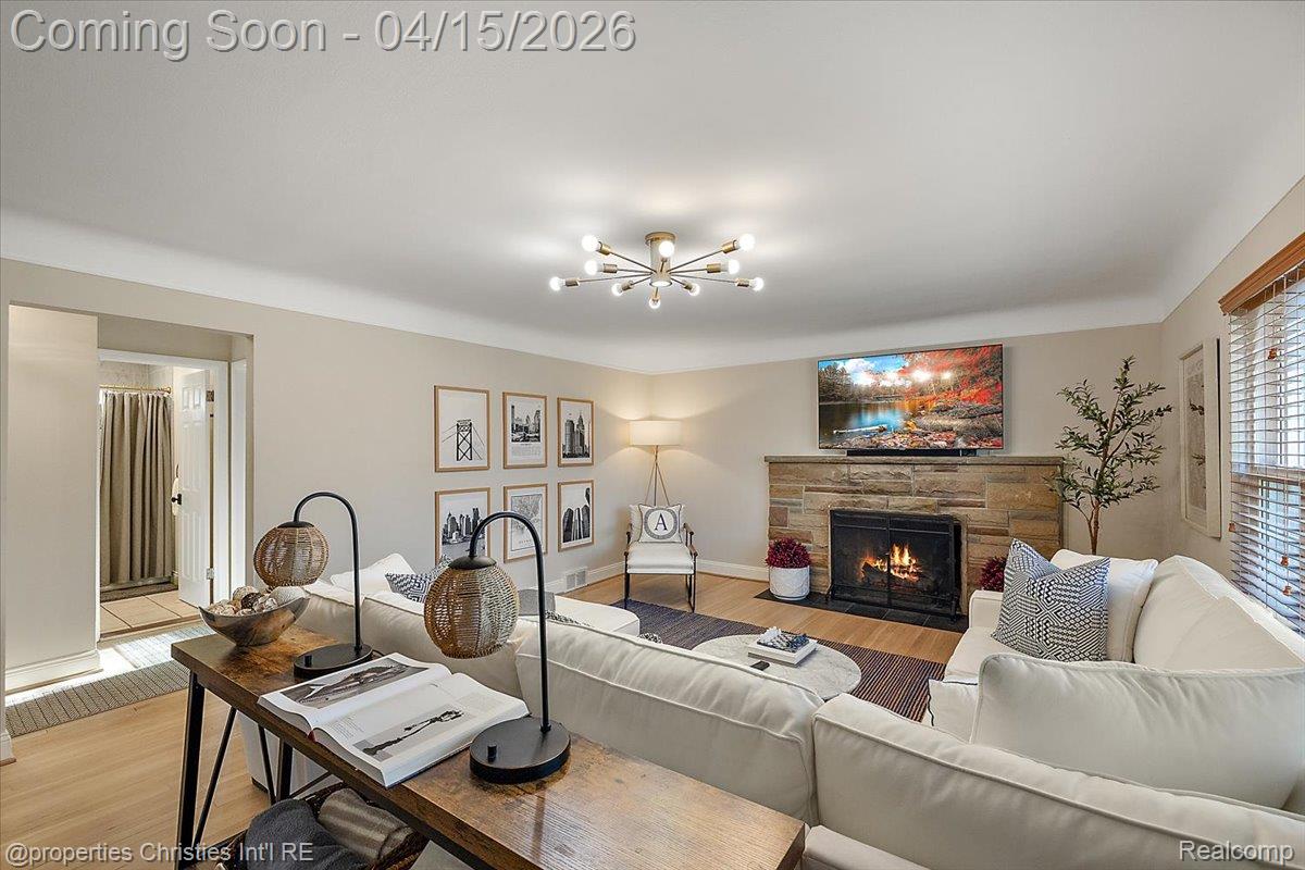 18851 Devonshire Street