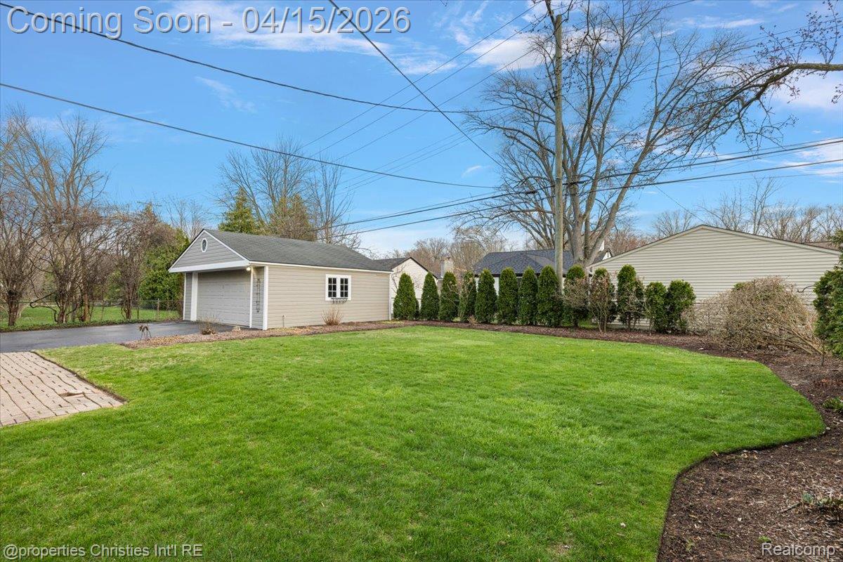 18851 Devonshire Street