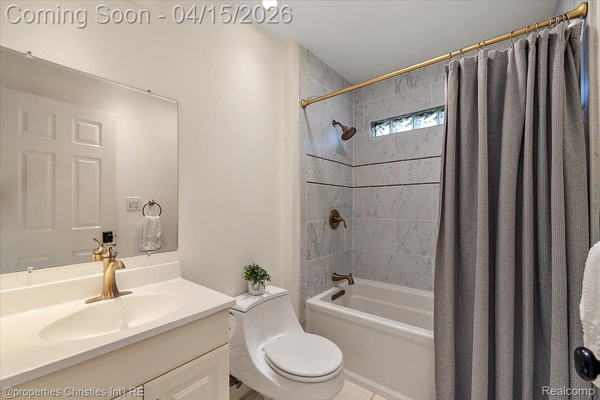 18851 Devonshire Street