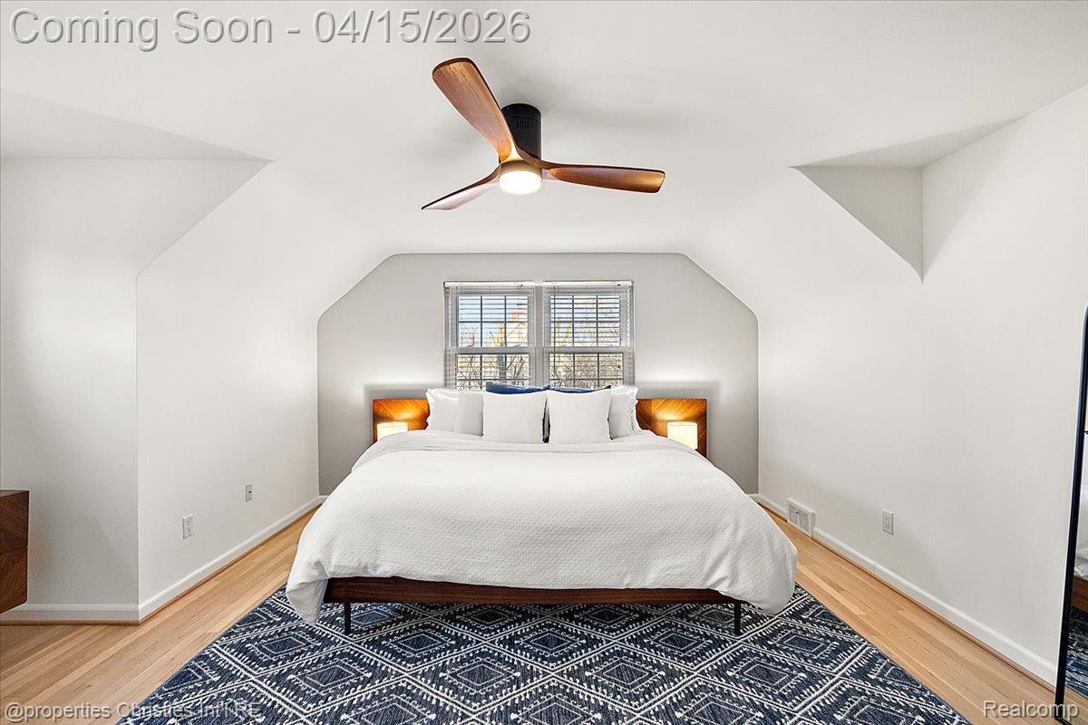 18851 Devonshire Street