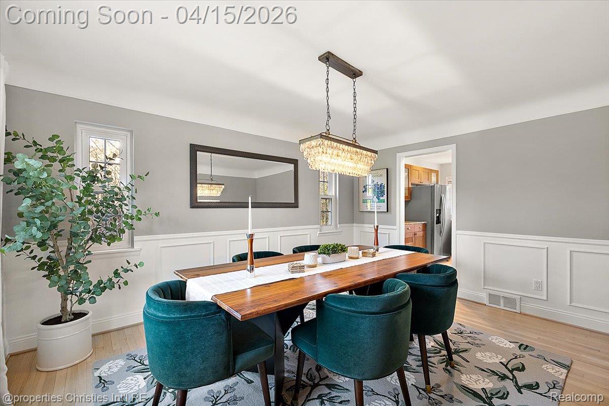 18851 Devonshire Street